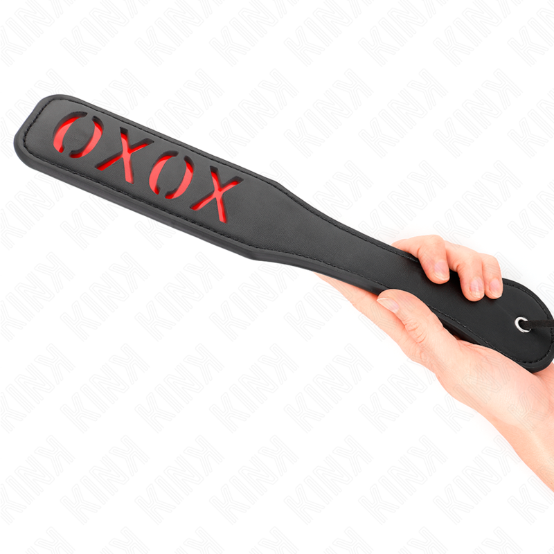 Plácačka KINK XOXO se zaoblenými rohy, 32 × 6 cm