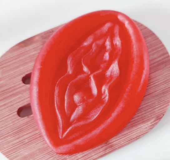 DIABLO PICANTE: Dvě voňavá mýdla ve tvaru vulvy