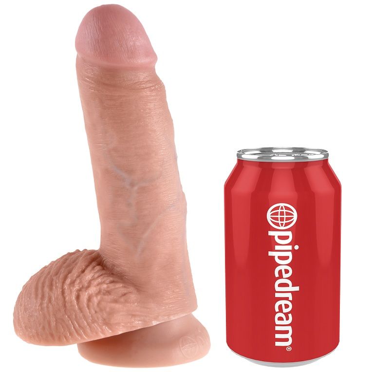 Dildo KING COCK s přísavkou a varlaty, 17,8 cm